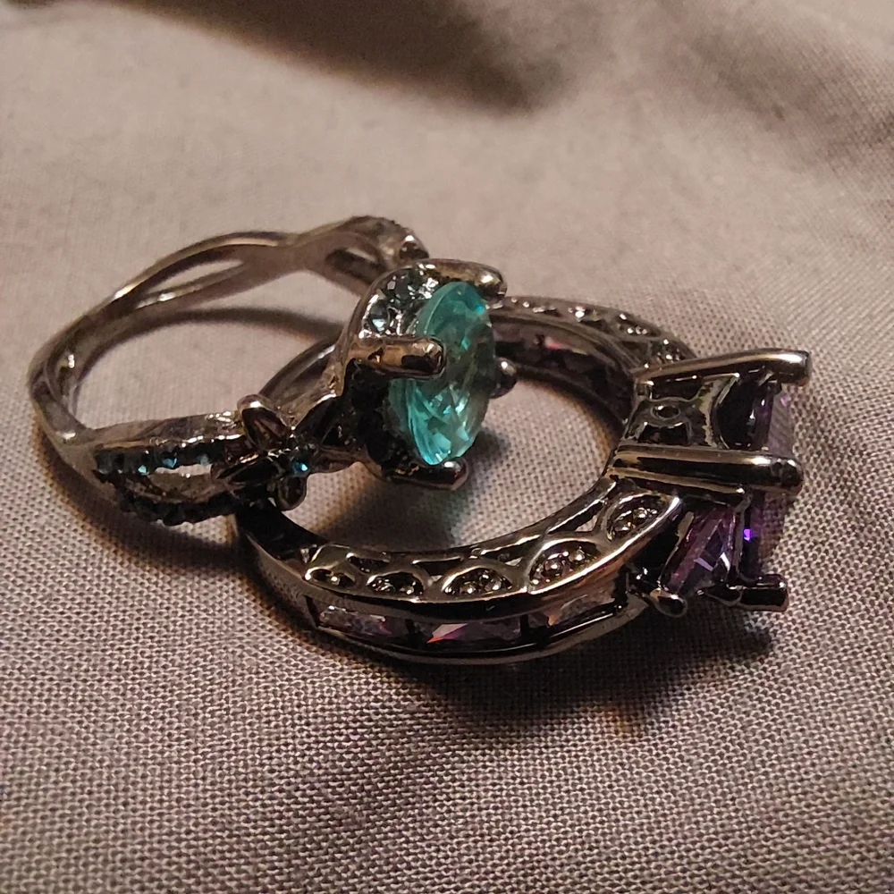 Rings Size 6 - Picture 3 of 3